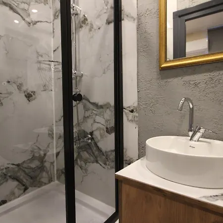 Taksim By Rich Estambul